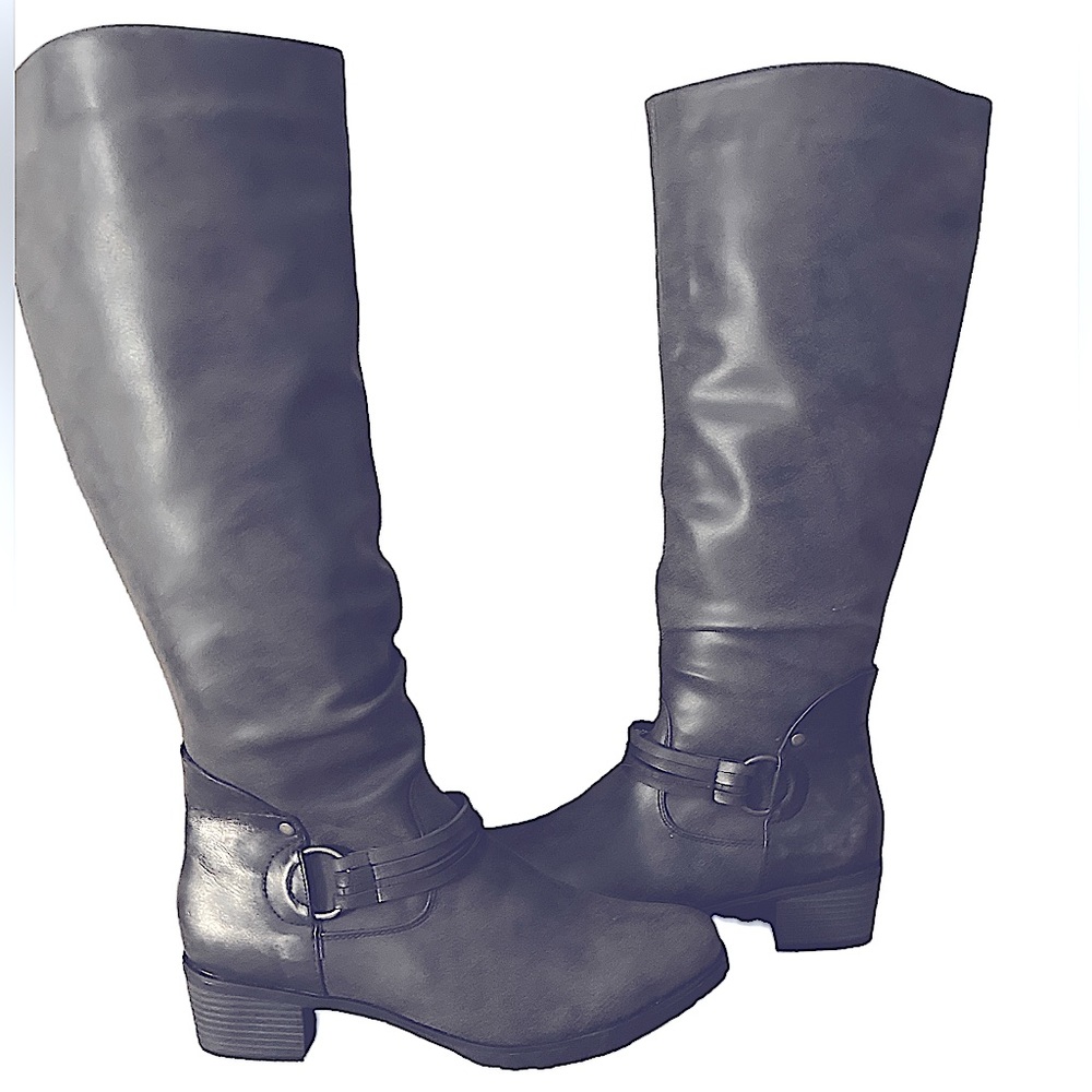 CATO NWT Women’s Size 9M Knee High Boots Pull On Zip Up